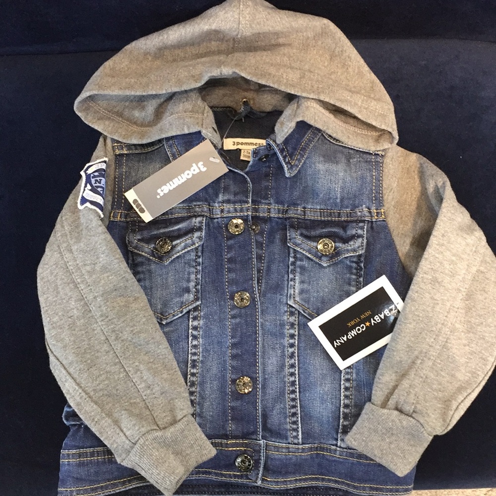 3 Pommes NWT denim jacket with removable hood